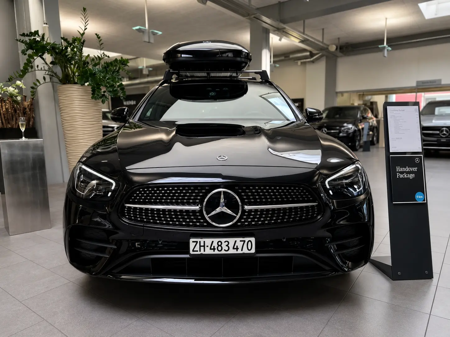 Mercedes Taxi Feldmeilen und Meilen